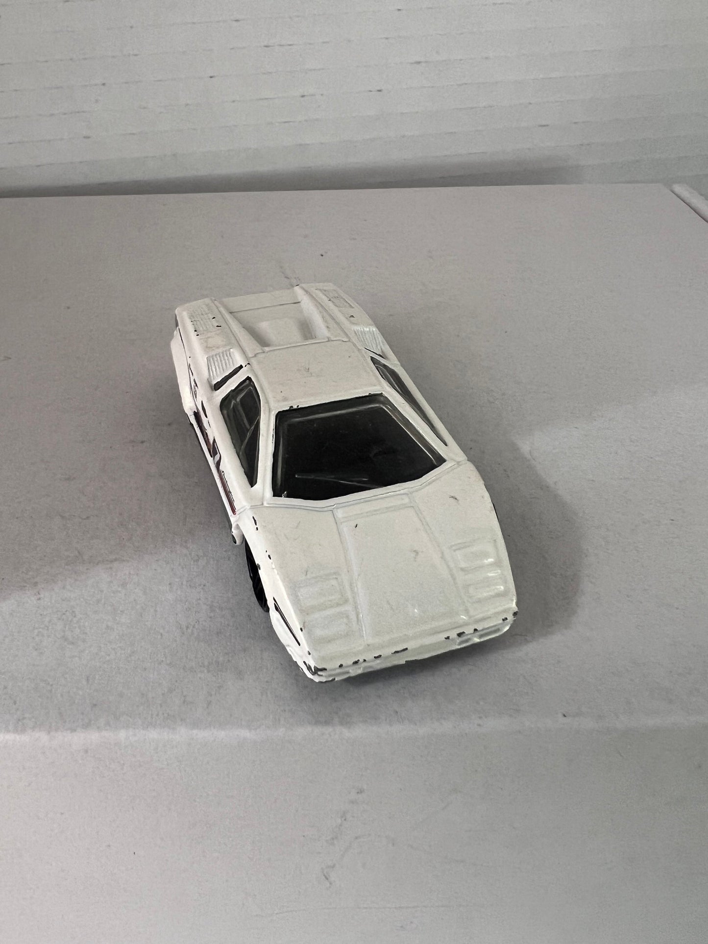 Hot Wheels 25th Anniversary Lamborghini Countach - World Racers (2009)