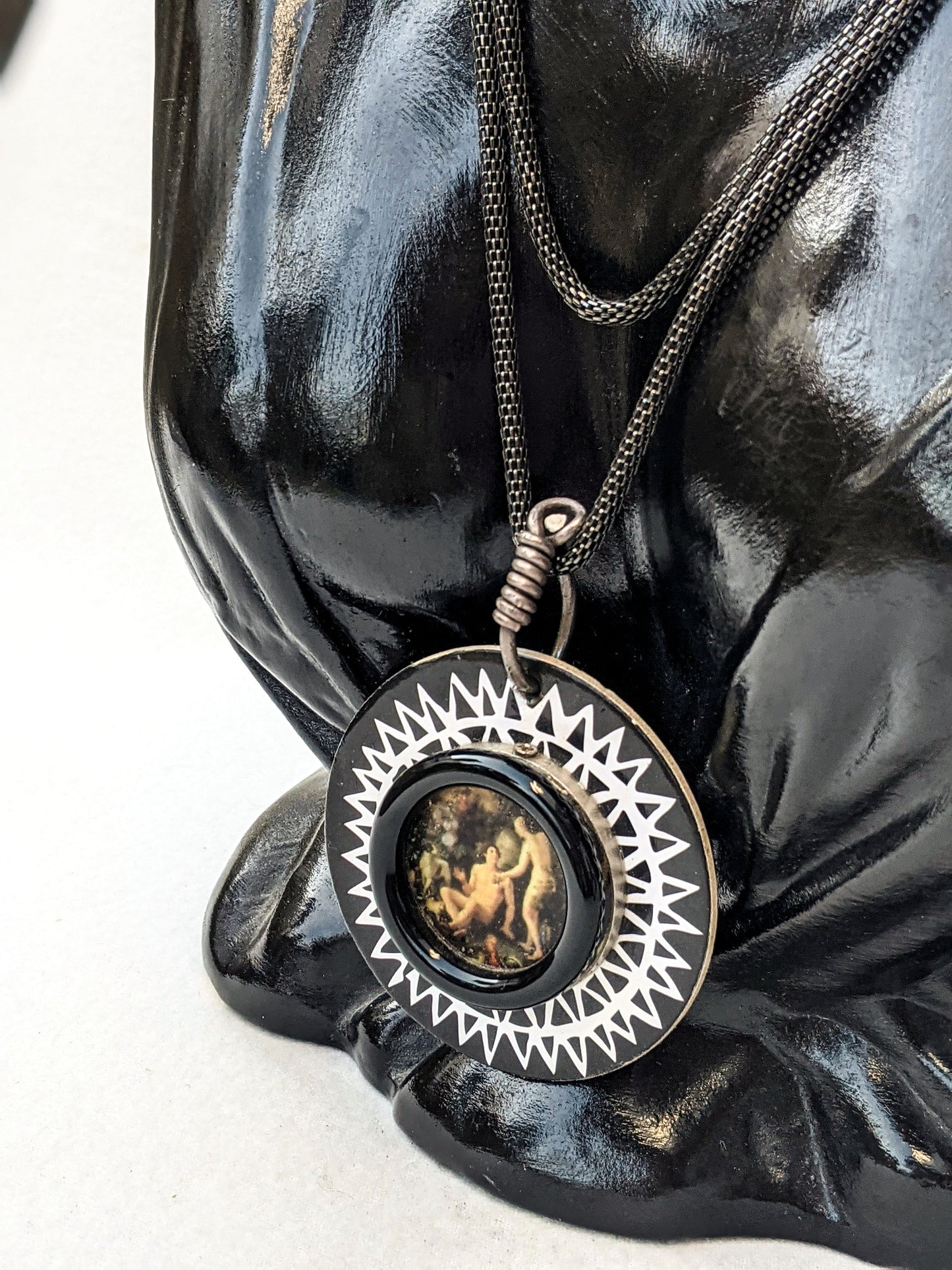 Old Vatikan picture necklace with black chain