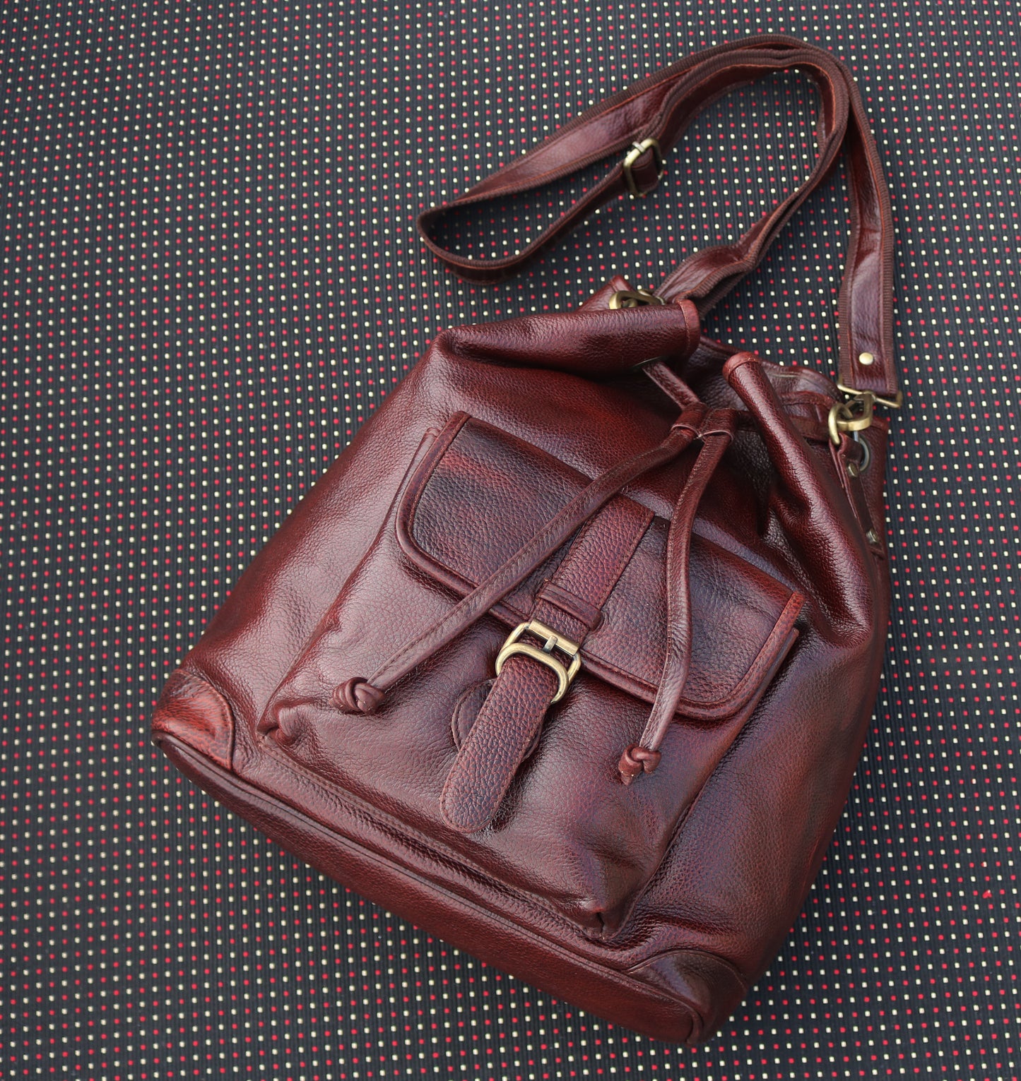 Handmade Leather Women's Potli Bag.