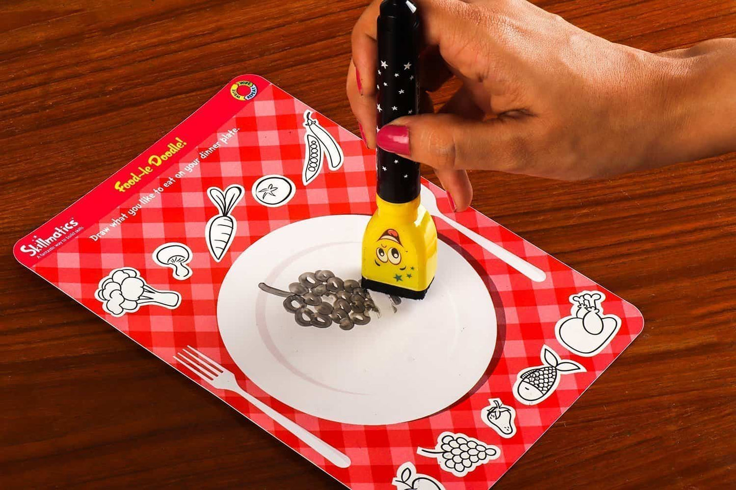 Skillmatics Boredom Buster - Free Skilly Billy Pen - 12 Repeatable