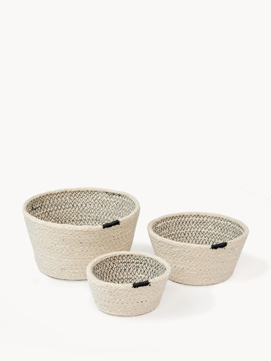 Amari Bowl - Black (Set of 3) Main image