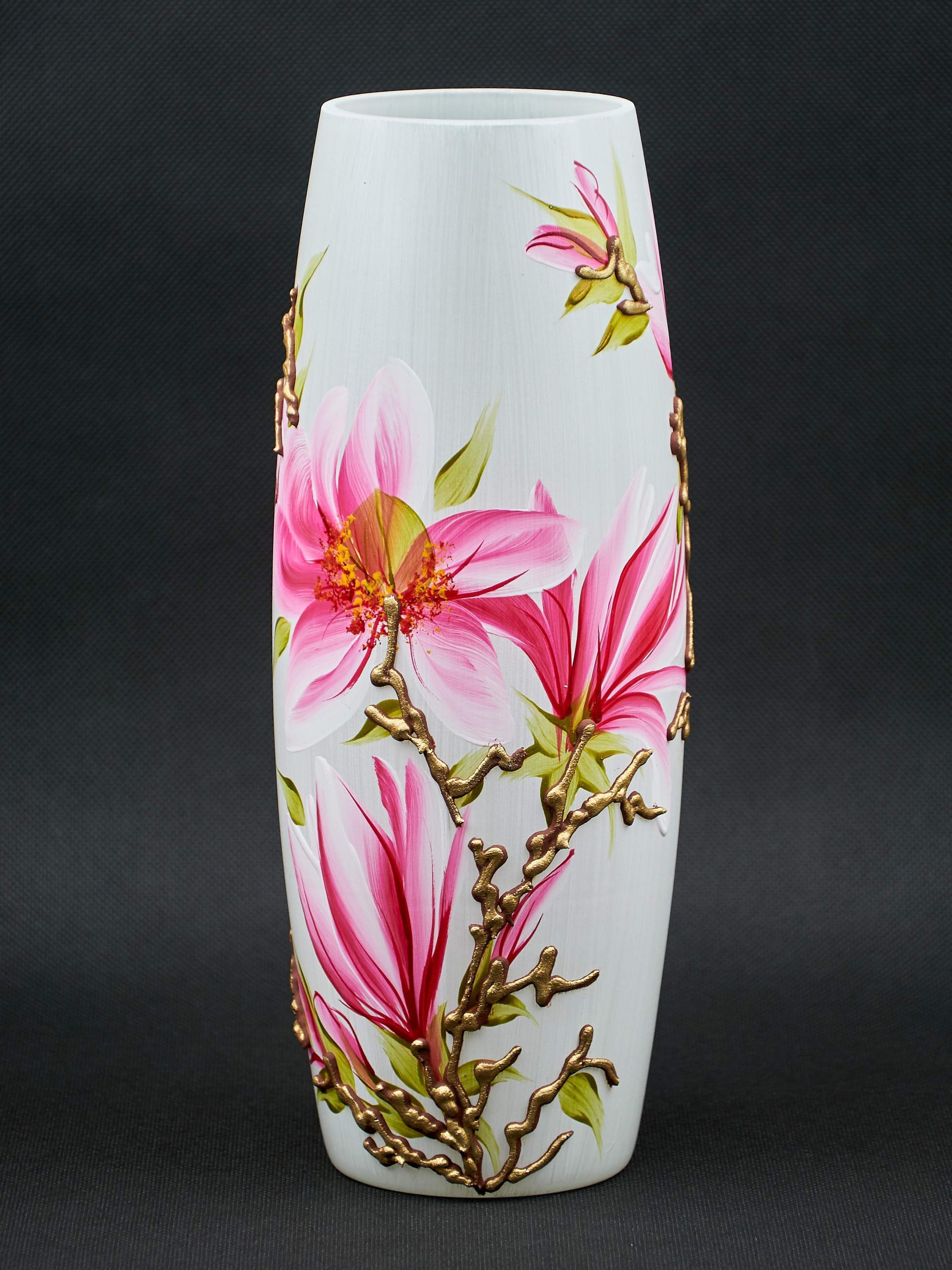 Handpainted Glass Vase for Flowers | Magnolia Oval Vase | Interior Secondary image