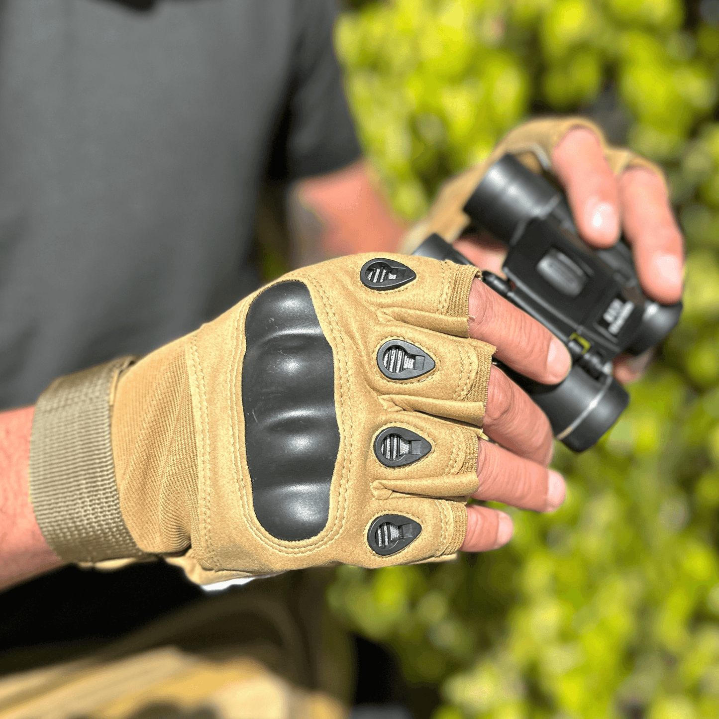 Tactical Fingerless Airsoft Gloves for Outdoor Sports, Paintball, and