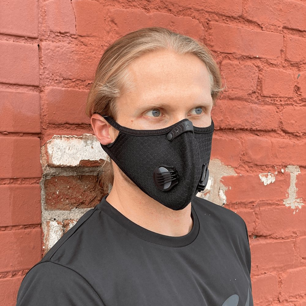 Performance Sports Face Mask with Activated Carbon Filter and