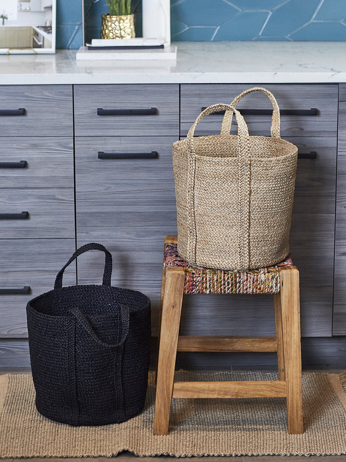 Kata Basket with handle - Black Secondary image