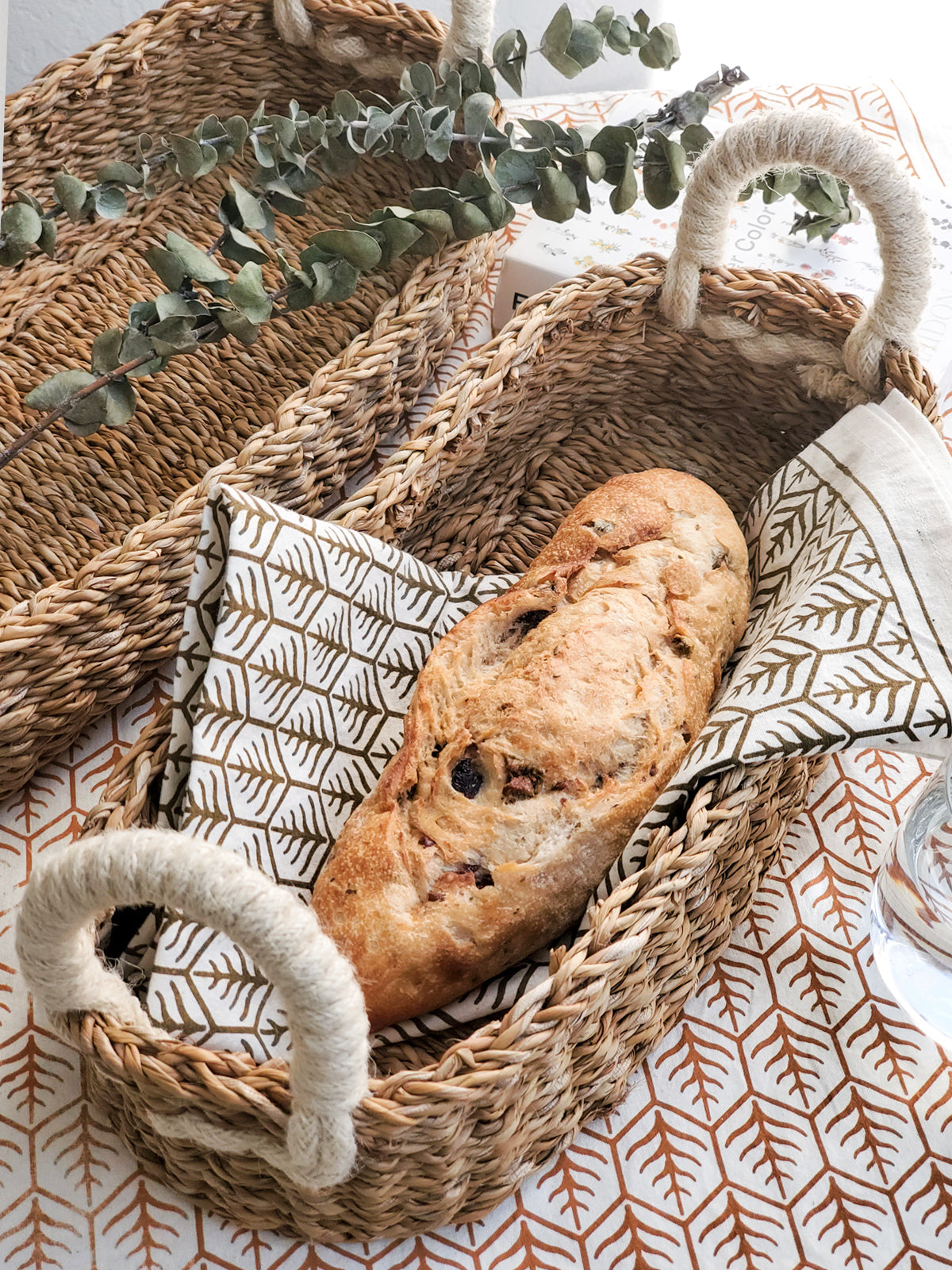 Savar Bread Basket with White Handle Secondary image
