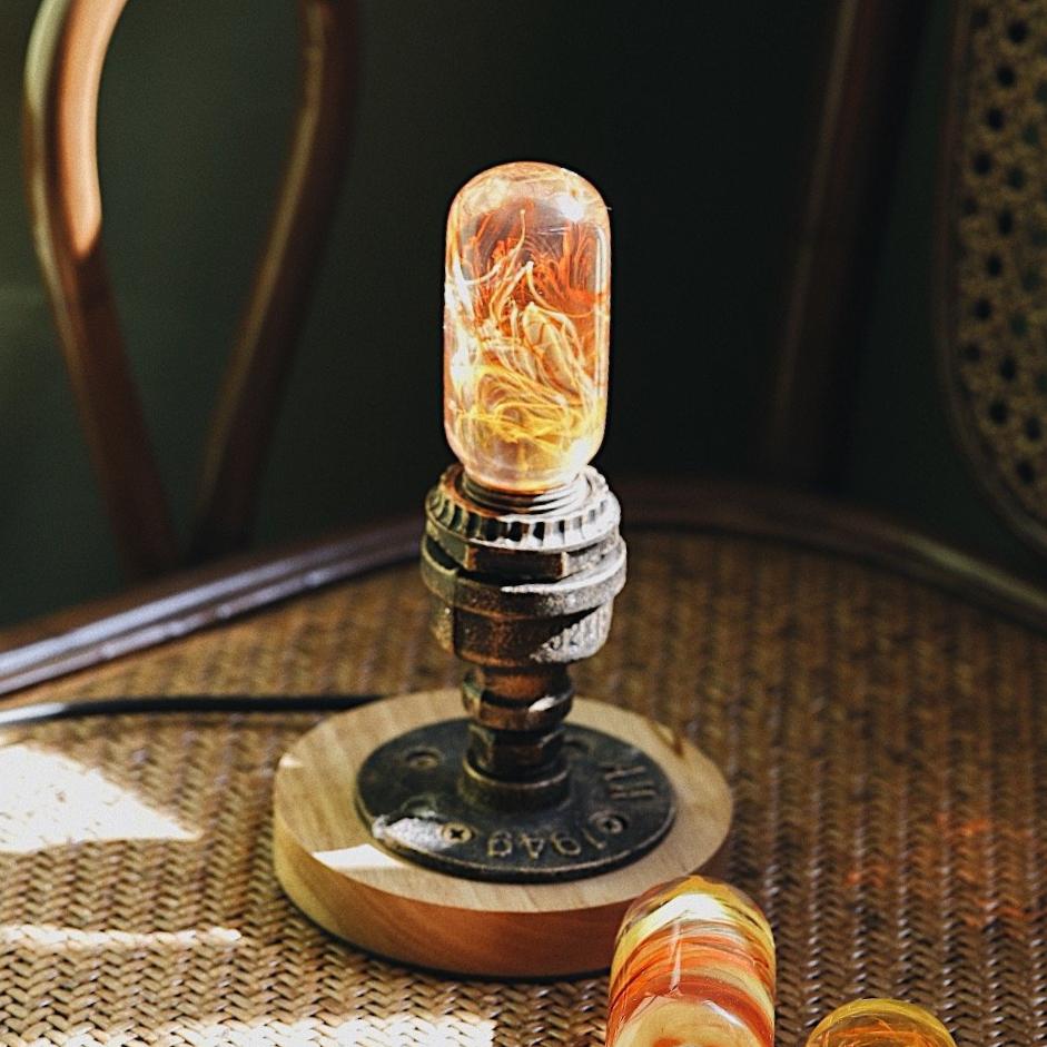 Vintage Retro Light Base Secondary image