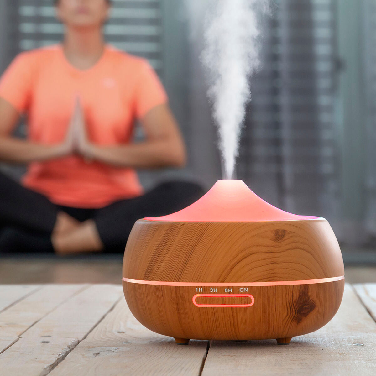 Aroma Diffuser Humidifier with Multicolour LED Wooden-Effect Secondary image