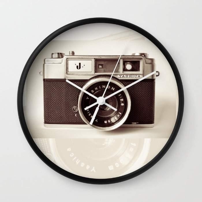 Camera Wall clock Secondary image