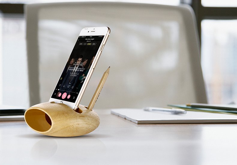 Wooden iPhone Stand