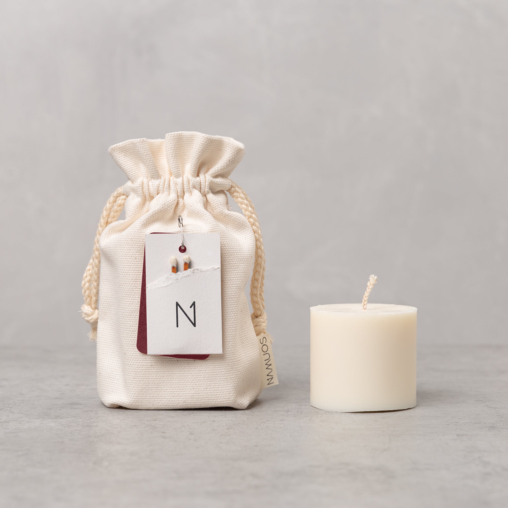 Cylinder shape rapeseed wax pillar candle Main image