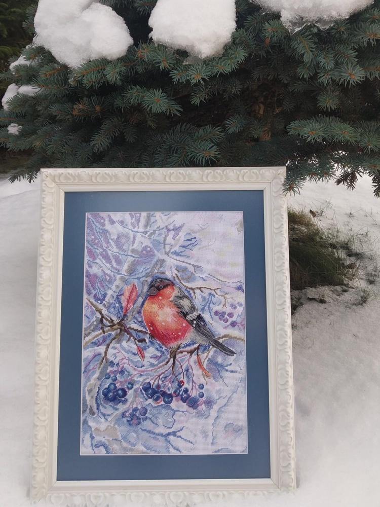 In the Snowing Forest SNV-665 Counted Cross Stitch Kit