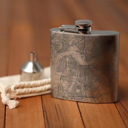 Louisville - Kentucky Map Hip Flask