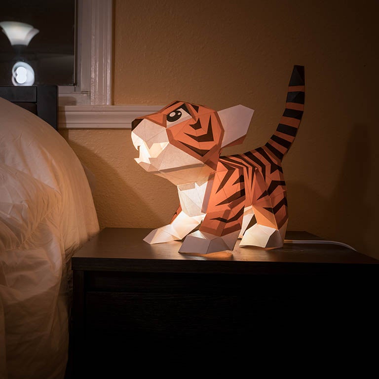 Baby Tiger 3D Paper Model, Lamp Main image