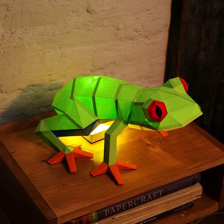 Frog 3D Paper Model, Lamp Main image