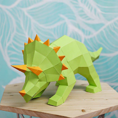 Triceratops 3D Paper Model, Lamp