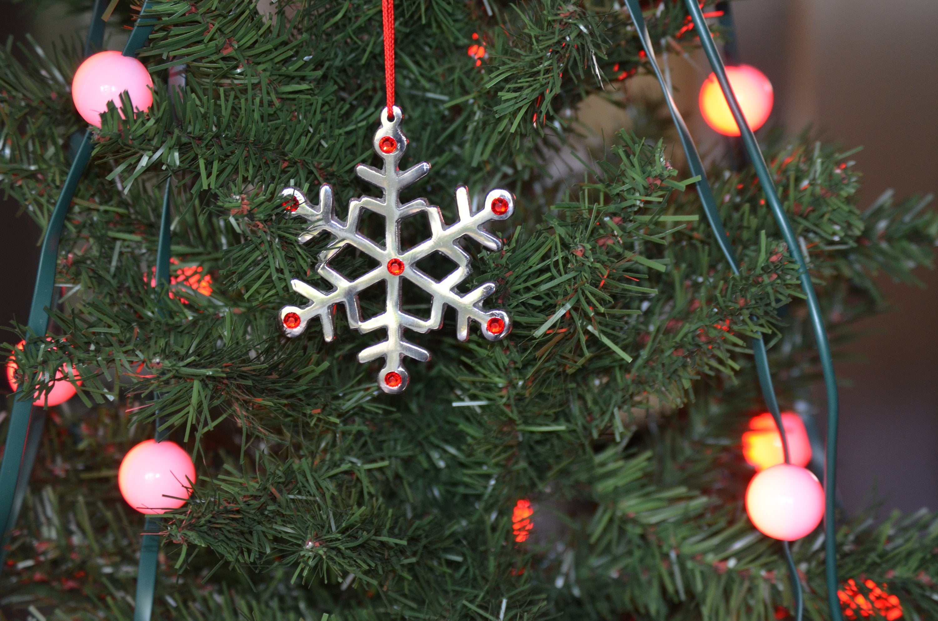 Snowflake Christmas Tree Ornament Decorations Set of 4 Main image