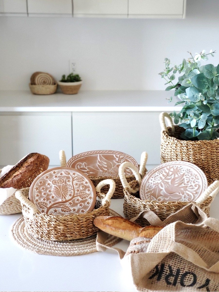 Bread Warmer & Basket - Bird Oval Secondary image